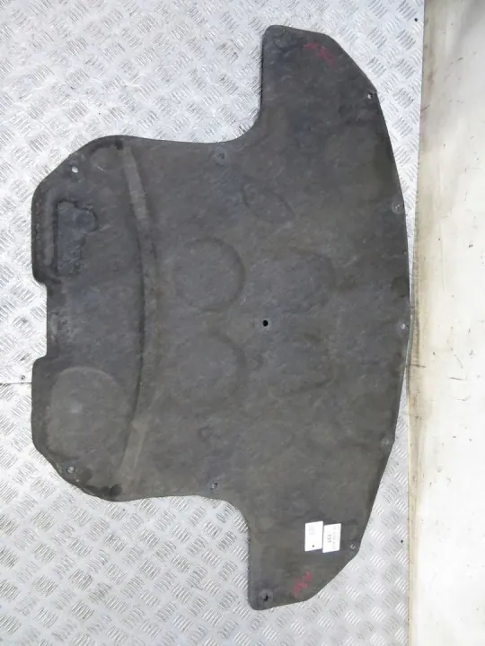 Isolamento capô Mercedes W213 OEM 080/130 image 7