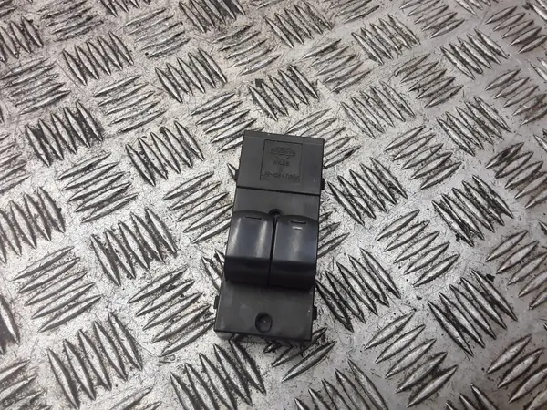 Interruptor Nissan OEM AM-522421 - Estado Usado image 2