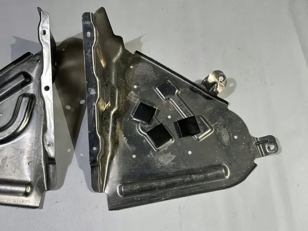 Protection Inférieure Réservoir Chevrolet Corvette C7 2014+ image 7