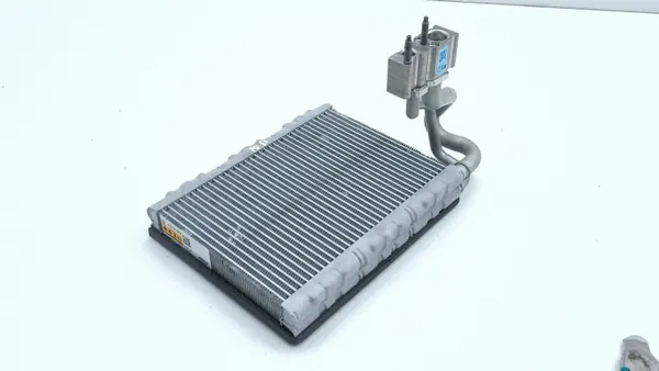 Klima-Verdampfer Jeep Avenger 2024 OEM KG025002 image 2