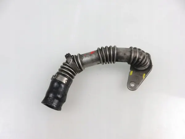 Conduto de óleo usado OEM 06D103215 para Audi A4 B7 2.0 TFSI image 2