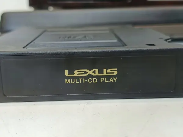 Lexus LS400 CD-byttare OEM 827050090 (94-97) image 4