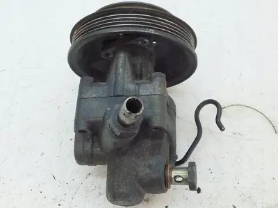Audi OE 8D0145155L Servopump image 2