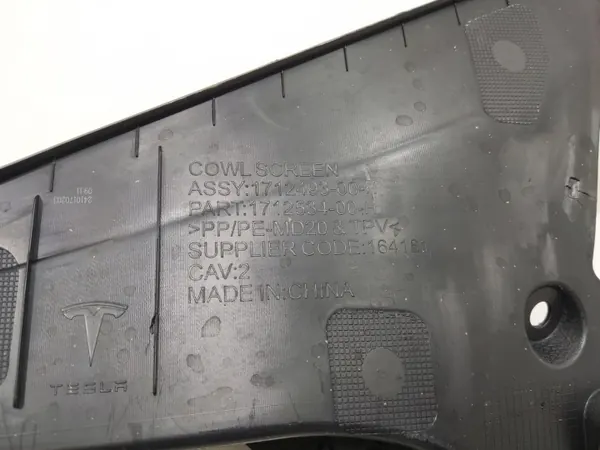 OEM 1712493-00-H Moldura Para-brisa Superior Tesla image 9