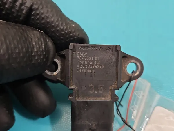 Air Pressure Sensor BMW 5 F10 F11 OEM 7843531 image 3