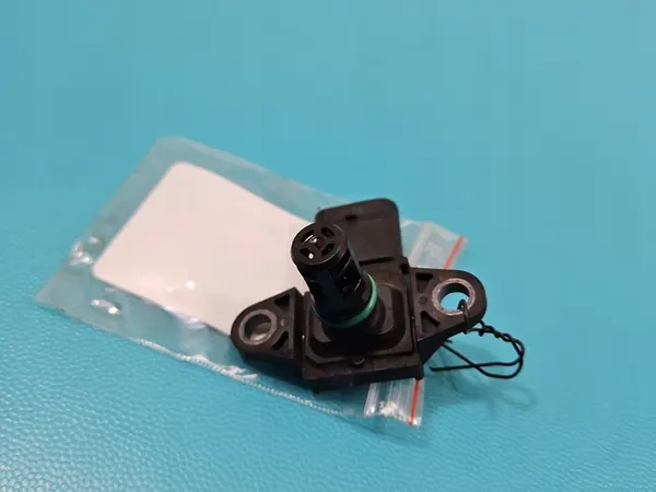 Air Pressure Sensor BMW 5 F10 F11 OEM 7843531 image 6