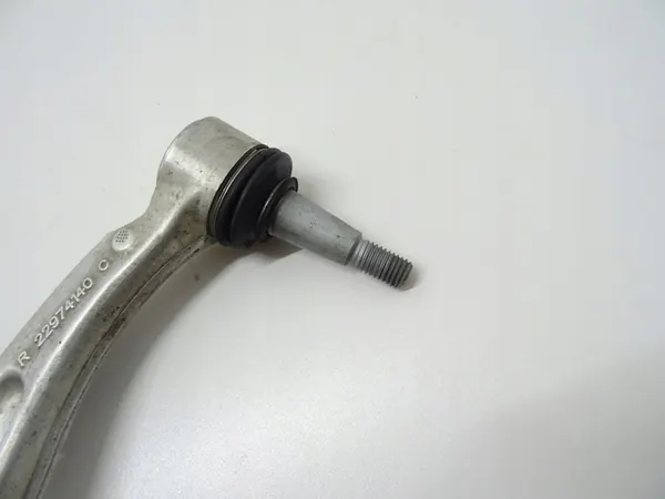 2016-2024 CAMARO 6.2 SS Braccio Oscillante Anteriore Destro OEM image 3