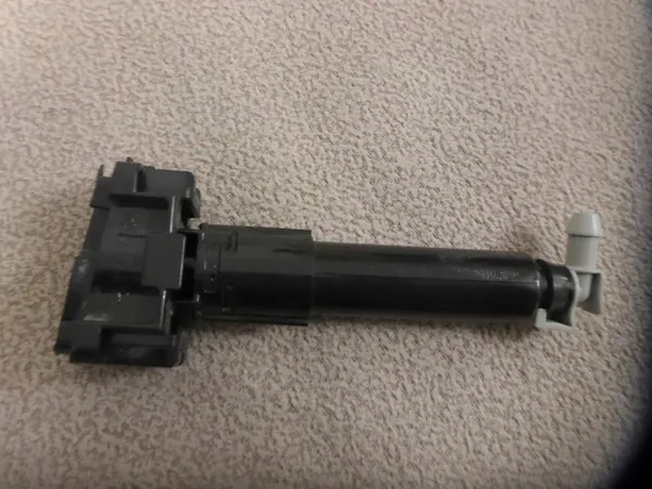 Tuyau Lave-Phare Droit OEM 85207-33150 Toyota image 5