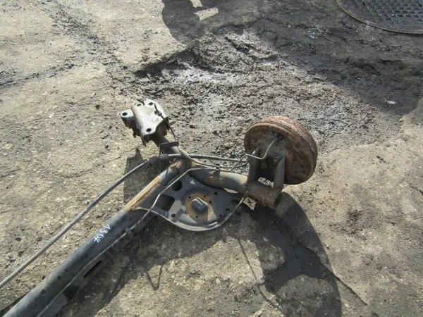 Renault OE AK-6-90793 Bakvagnsbalk image 3