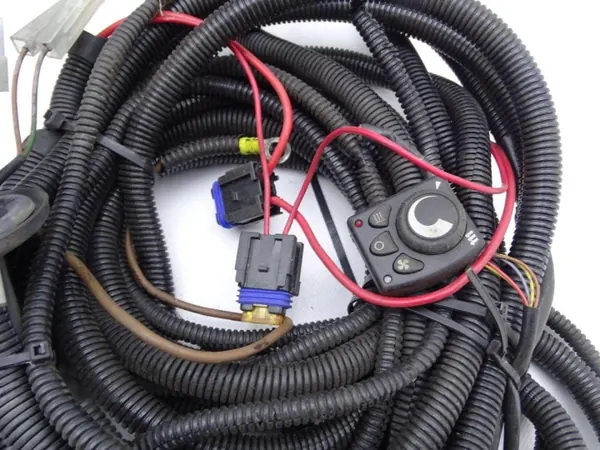 Eberspacher Airtronic M D4 4kW 12V Diesel Chauffage Stationnaire Kit image 3