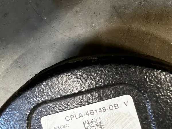 Differenzialhalterung vorne OEM CPLA-4B148-DB Land Rover image 3