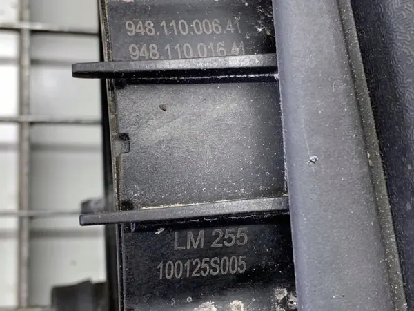 Imusarja OEM 94811000641 Porsche Panamera 4.8 image 4