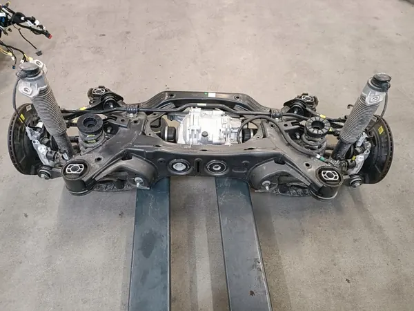 OEM K550-47550 Hinterachsschwinge für Genesis GV70 image 4