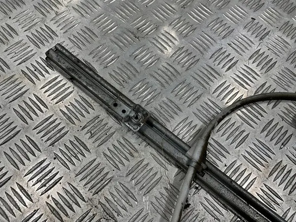 Elevador de vidro dianteiro direito Iveco Daily III image 2