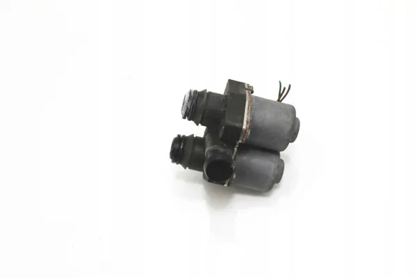 Válvula calefactor Mercedes OEM A0048302084 SLK R171 image 3