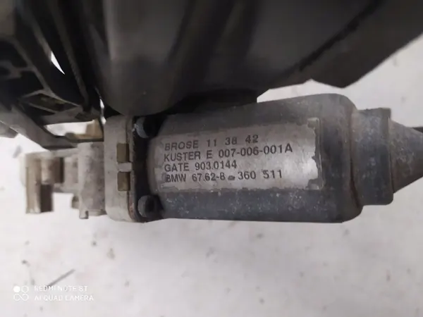 Elevador de vidro traseiro direito 2Pin BMW E39 image 3