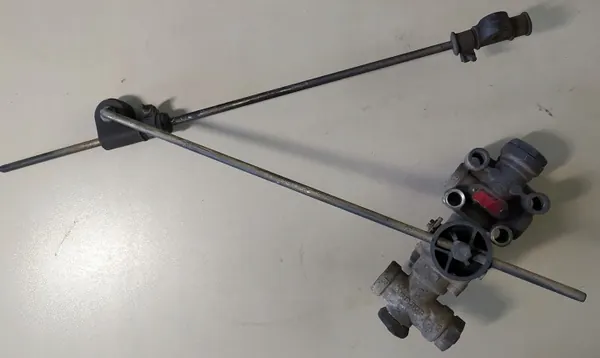 WABCO Luftfjädringsventil 000010 image 2