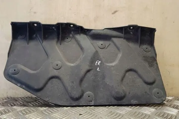 Moottorin suojus HYUNDAI IX35 2.0L diesel 2012 image 4