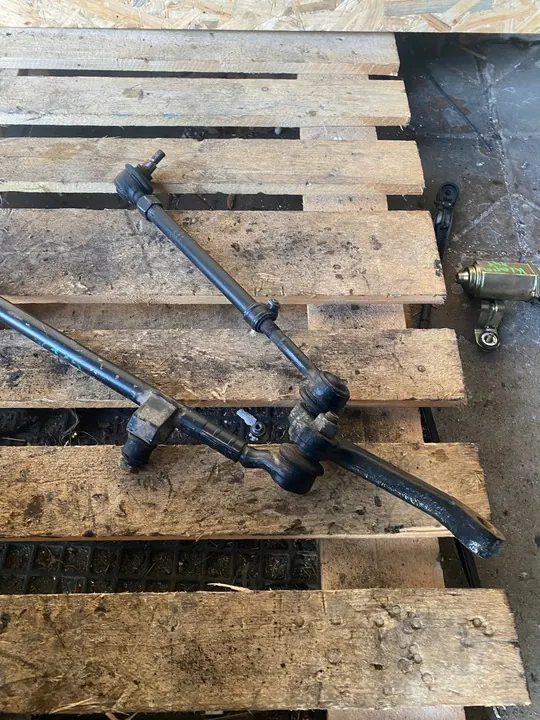 Styrstänger Stötdämpare W124 Coupe image 2