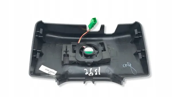 Land Rover Evoque II 2019 Inre spegelhölje K8D217D37AB image 6