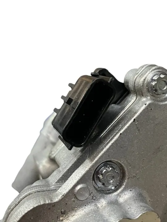 Compressor Ar Condicionado Renault Arkana OEM 926003211R image 3
