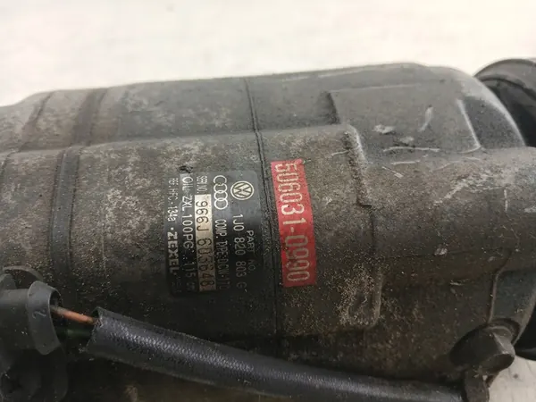 Compresseur A/C VW Golf IV 1J0820803G image 4