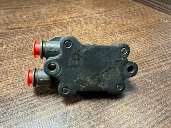 Mercedes-Benz Sprinter ruiskutusosat OEM A6110900350 image 3