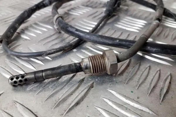 Sensor de temperatura de escape OPEL MOKKA 1.7L diesel image 3