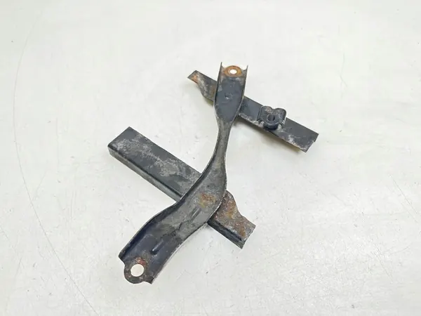 Montagem da bateria Toyota Verso 2011 image 2