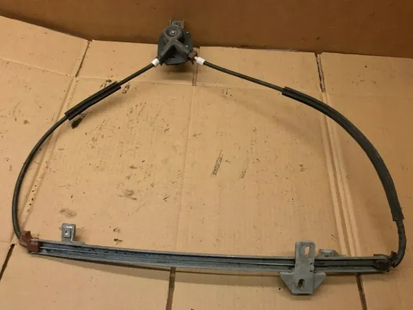 Volkswagen Golf II 1984 Oikea Ikkunannostin image 5