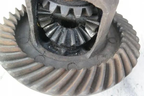 Mécanisme de Différentiel Complet 8/41 Żuk Warszawa OEM image 7