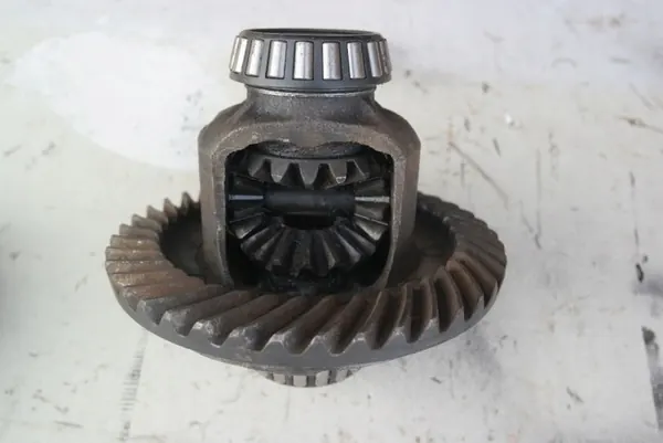 Mécanisme de Différentiel Complet 8/41 Żuk Warszawa OEM image 8