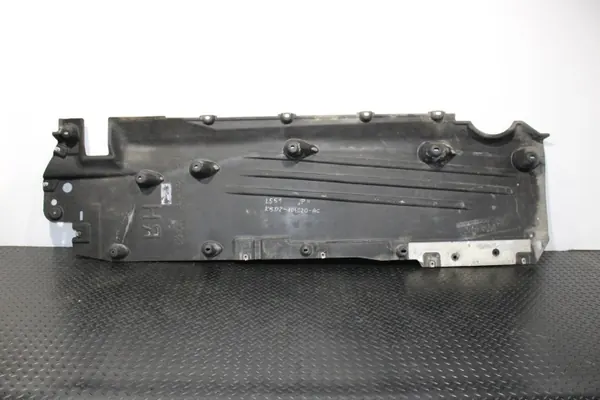 K8D2-104C20-AC Rechter Onderbodenschild Land Rover Evoque image 2
