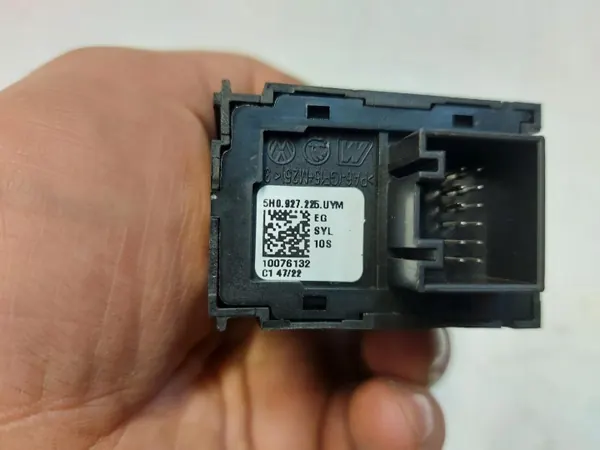 Käsijarrupainike Ford Tourneo Connect OEM 5H0927225 image 3