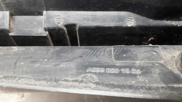 Mercedes-Benz OE A6398201564 Achterlicht image 7