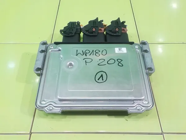PEUGEOT 308 I CC Unità di Controllo Motore 9666104380 image 2