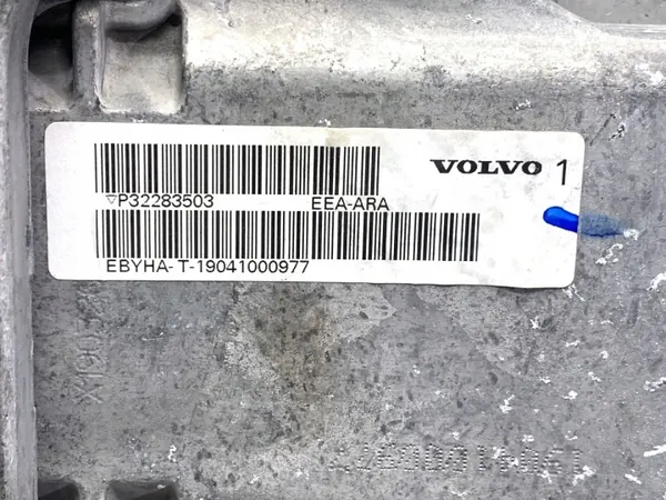 Colonne de direction OEM P32283503 pour Volvo S90 II image 6