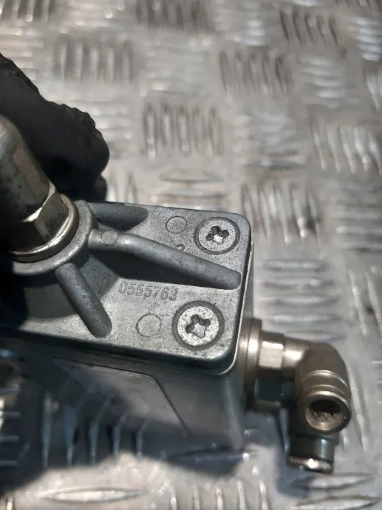 Norgren Pneumatikventil OEM 4031330 - Gebraucht image 6