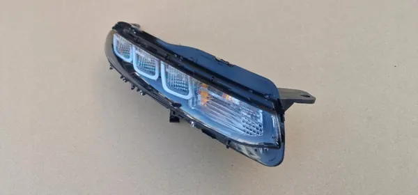 OEM 9819435580 Oikea DRL-lamppu Citroen Berlingo IV:lle image 3