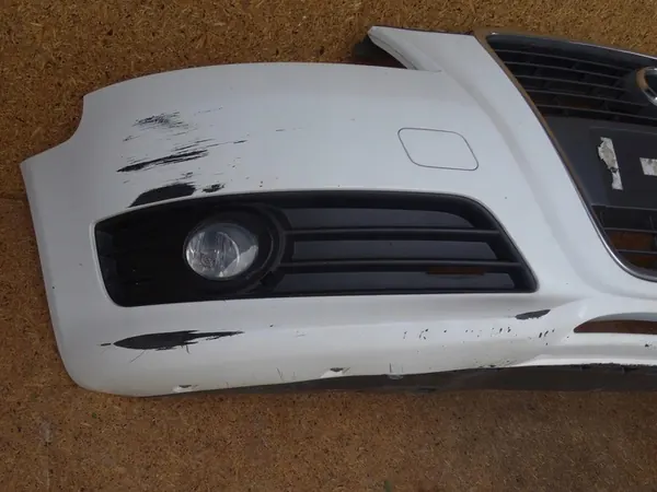 AUDI A3 8P Parachoques Frontal Completo LY9C image 7