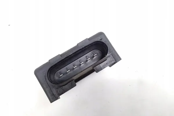 Bränslepumpkontroller SKODA SUPERB I 5Q0906121M image 4