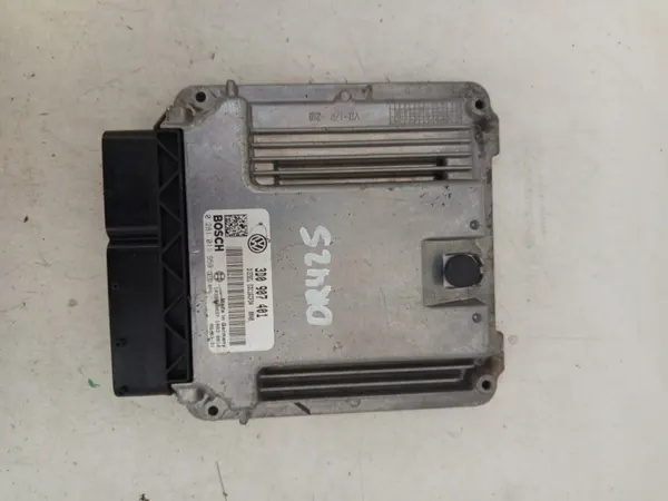 Unidad de Control del Motor Phaeton 3.0 TDI OEM 3D0907401 image 2