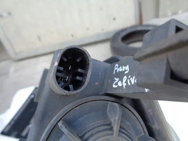 Farol Halógeno Direito Zafira B OEM 13261998 image 9