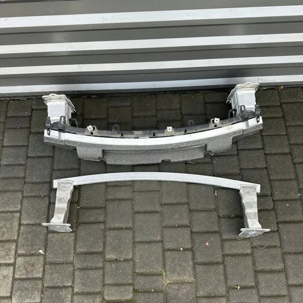 Porsche 992 voorbumper onderbalk OEM 992807108 image 4