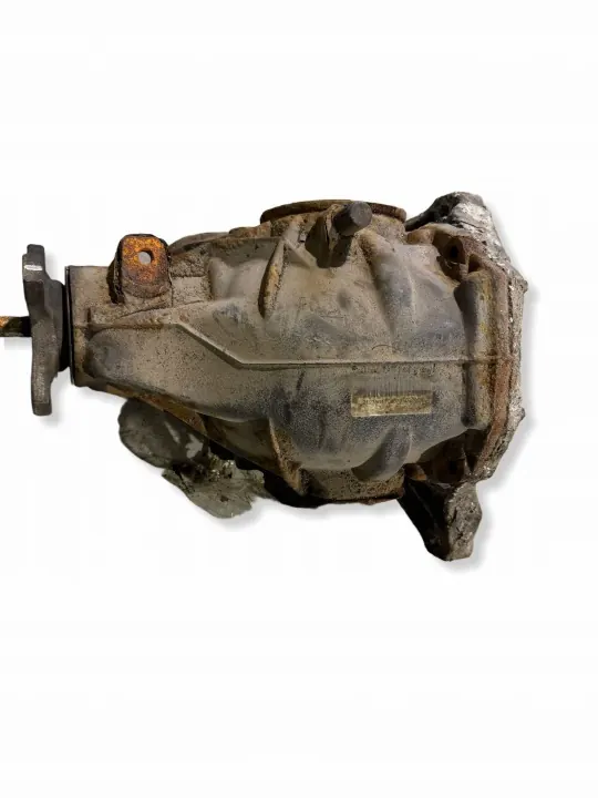 Mercedes E W212 2013 Bakre Differential 2123501104 image 3