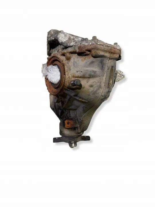 Mercedes E W212 2013 Bakre Differential 2123501104 image 4