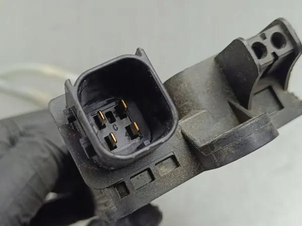 Jeep OE Fuel Temperature Sensor 46339722 - Used image 5