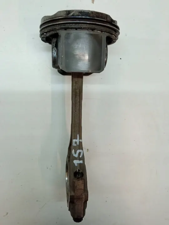 Pistón & Biela Toyota OE 0800T 1.6 VVTI usado image 3