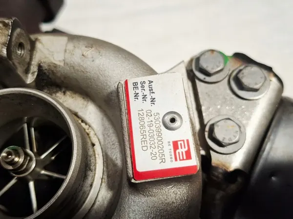 Begagnad turbo OEM 53039900205r för VW Passat B6 image 9