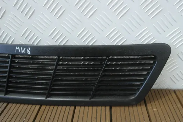 Linker grille OEM BK31-8C437-B Ford Transit MK8 image 3